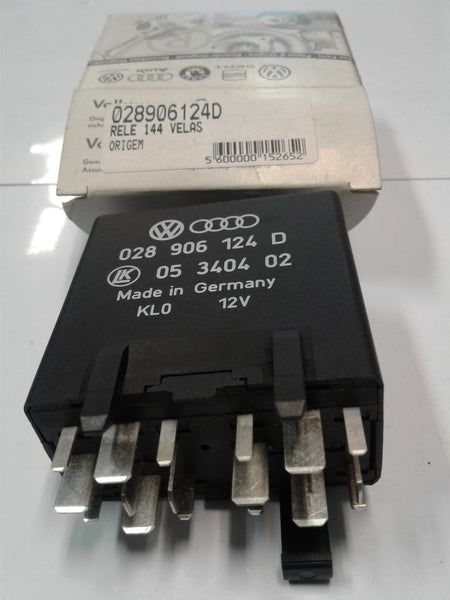 028906124D VW 144 relay diesel audi seat skoda