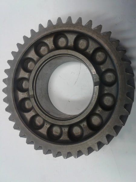 012311257B Gears and shafts for 5 speed manual transmiss.