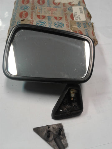 861857501B  Volkswagen polo derby vento ind po 1975 63 exterior mirror sun vizors grab handle