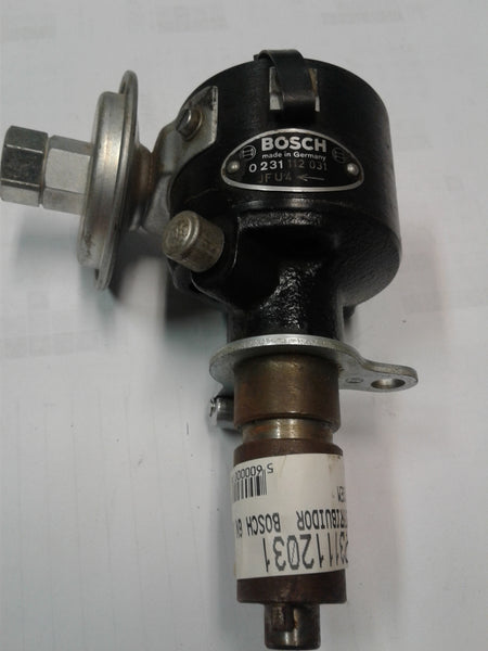 0231112031  DISTRIBUTOR Volvo 544 122 1-237-121-129//// 1958/1961