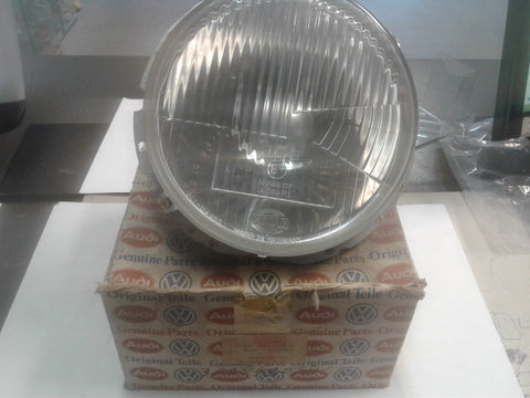 321941039C Volkswagen Passat/4Motion/Santana 1976, headlights