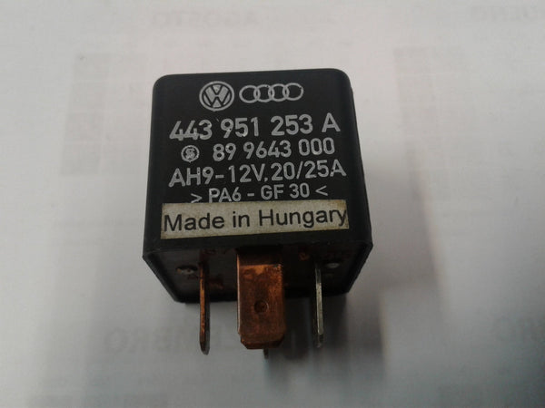 443951253A Daylight Light (DRL) Relay