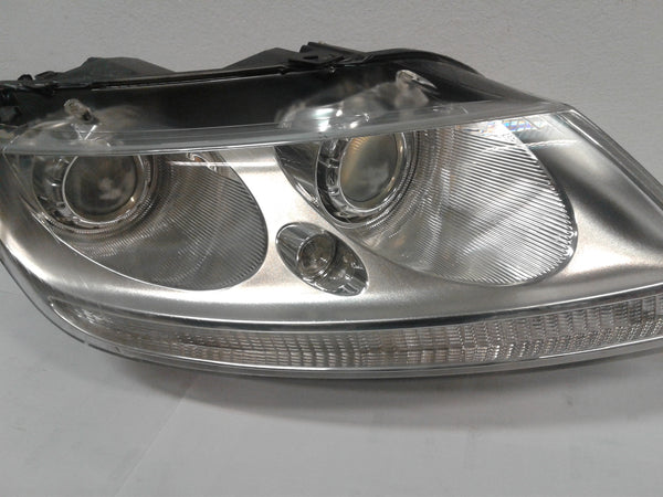 3D1941018P Twin headlights for 2 gas discharge bulbs