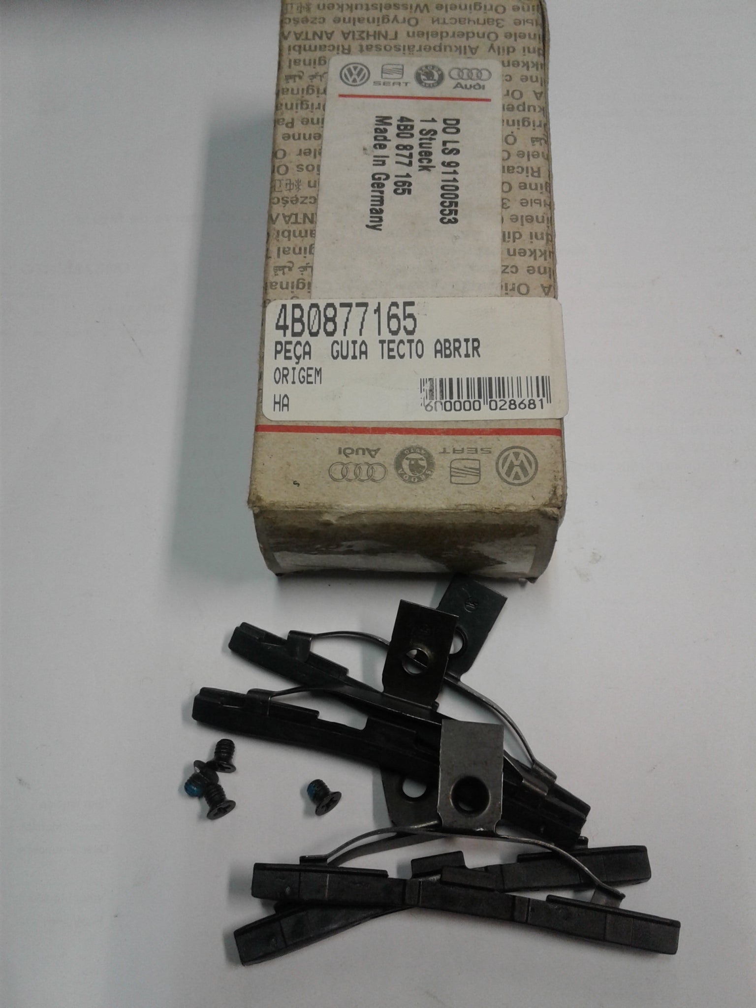 4B0877165 Glide piece