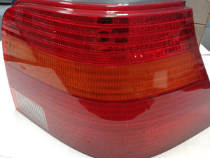 1J6945096R VW GOLF IV MK4 5DR REAR RIGHT SIDE LIGHT 1J6945112Q