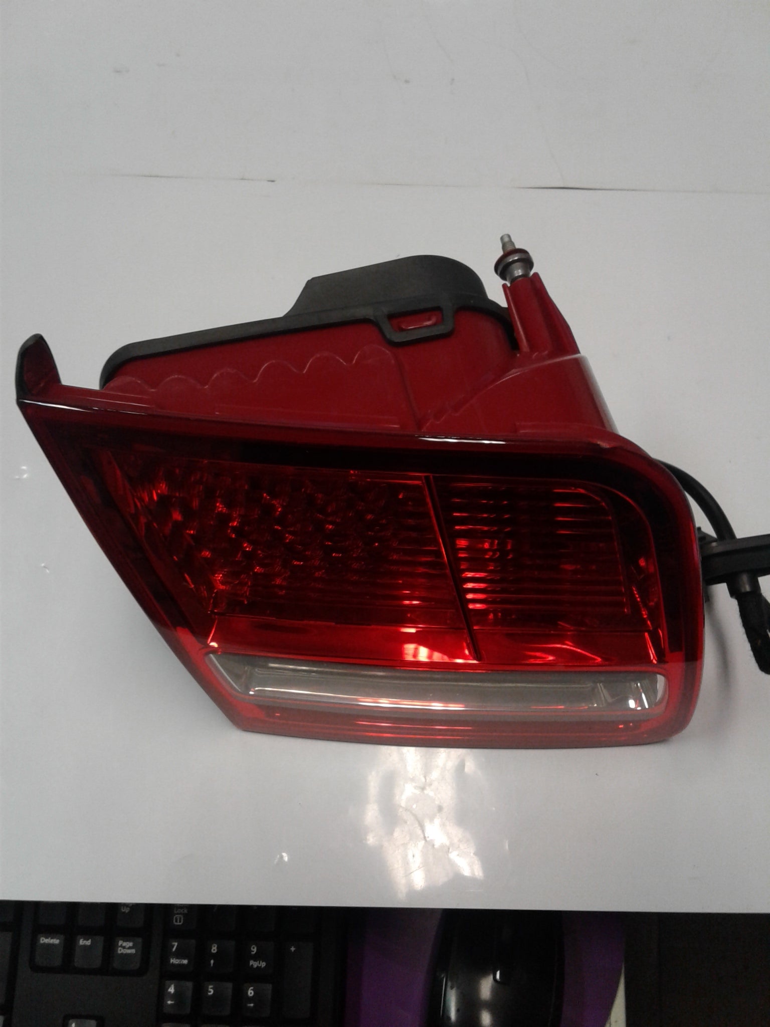 4E0945093G Tail light LEFT