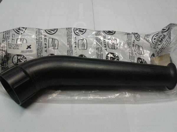 032129617 Intake manifold