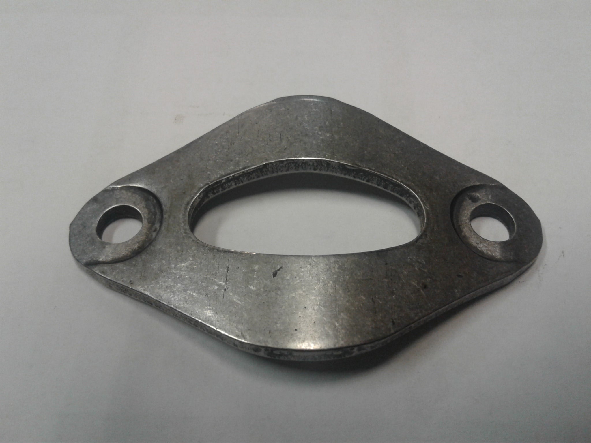 059130206A Angled bracket