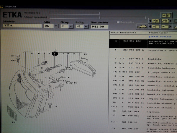 7M3953123 Mounting for bulb socket