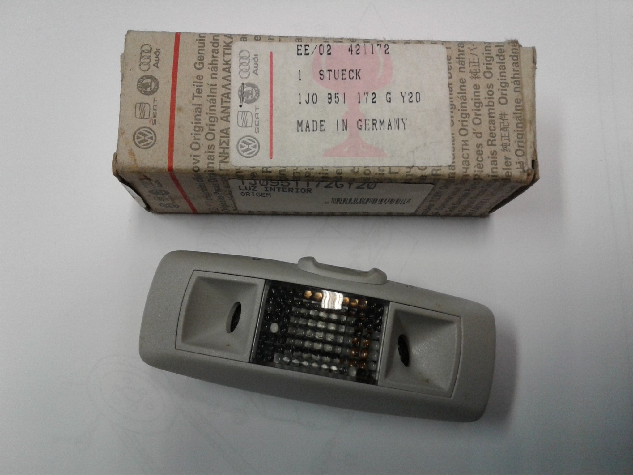 1J0951172G Y20 Right Interior Reading Light Alarm Sensor