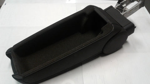 8E0864207D 6PS Armrest (lower part)