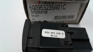 6Q0953235A 01C -  HAZARD LIGHT CONTROL SWITCH