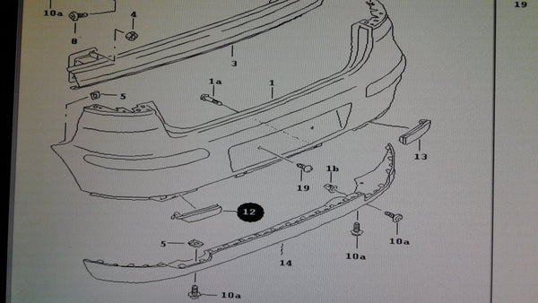 6L6945105 -REFLECTOR IN REAR BUMPER