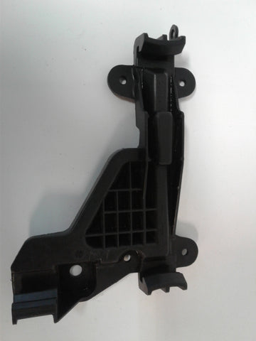 4A0807484A - GUIDE PIECE BRACKET BUMPER REAR RIGHT.