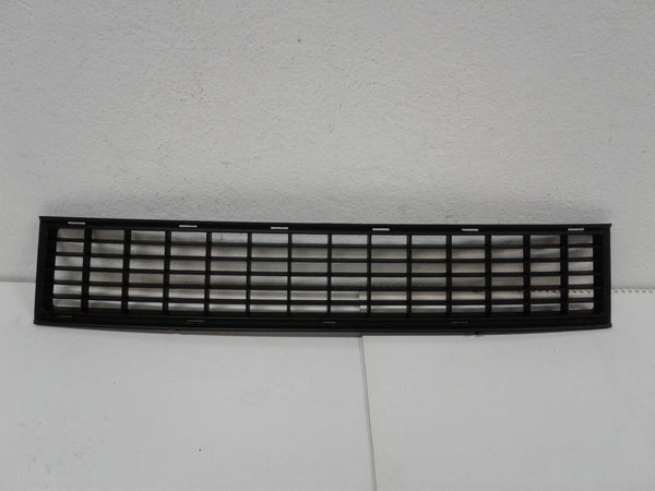 8L9807683 3FZ - FRONT BUMPER LOWER GRILL BLACK.