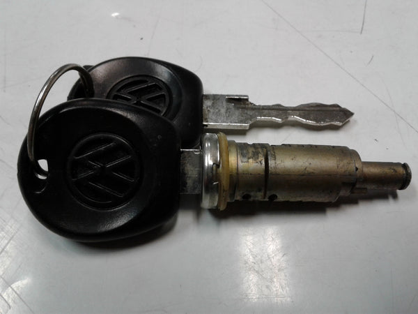 1H6827573B Golf Mk3POLO  Tailgate Lock Cylinder and Key